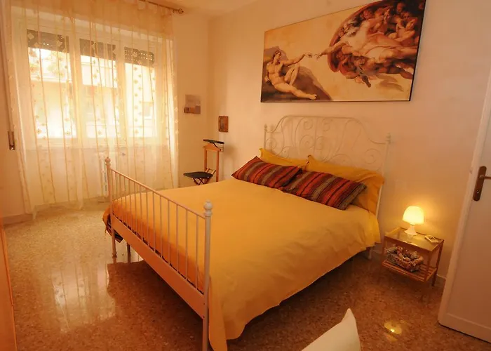 Laura's Vatican Appartement